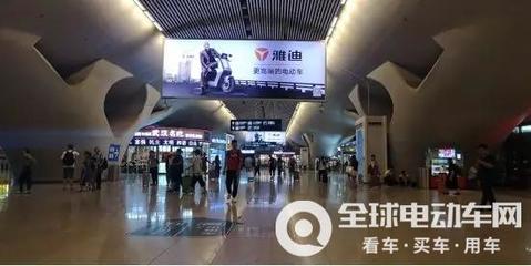 雅迪經(jīng)銷商掀起瘋狂搶貨熱潮,1715765臺訂單創(chuàng)行業(yè)新高